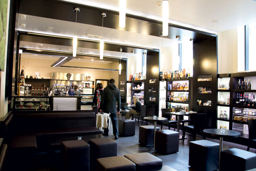 01_h_il-cantico_bar.jpg