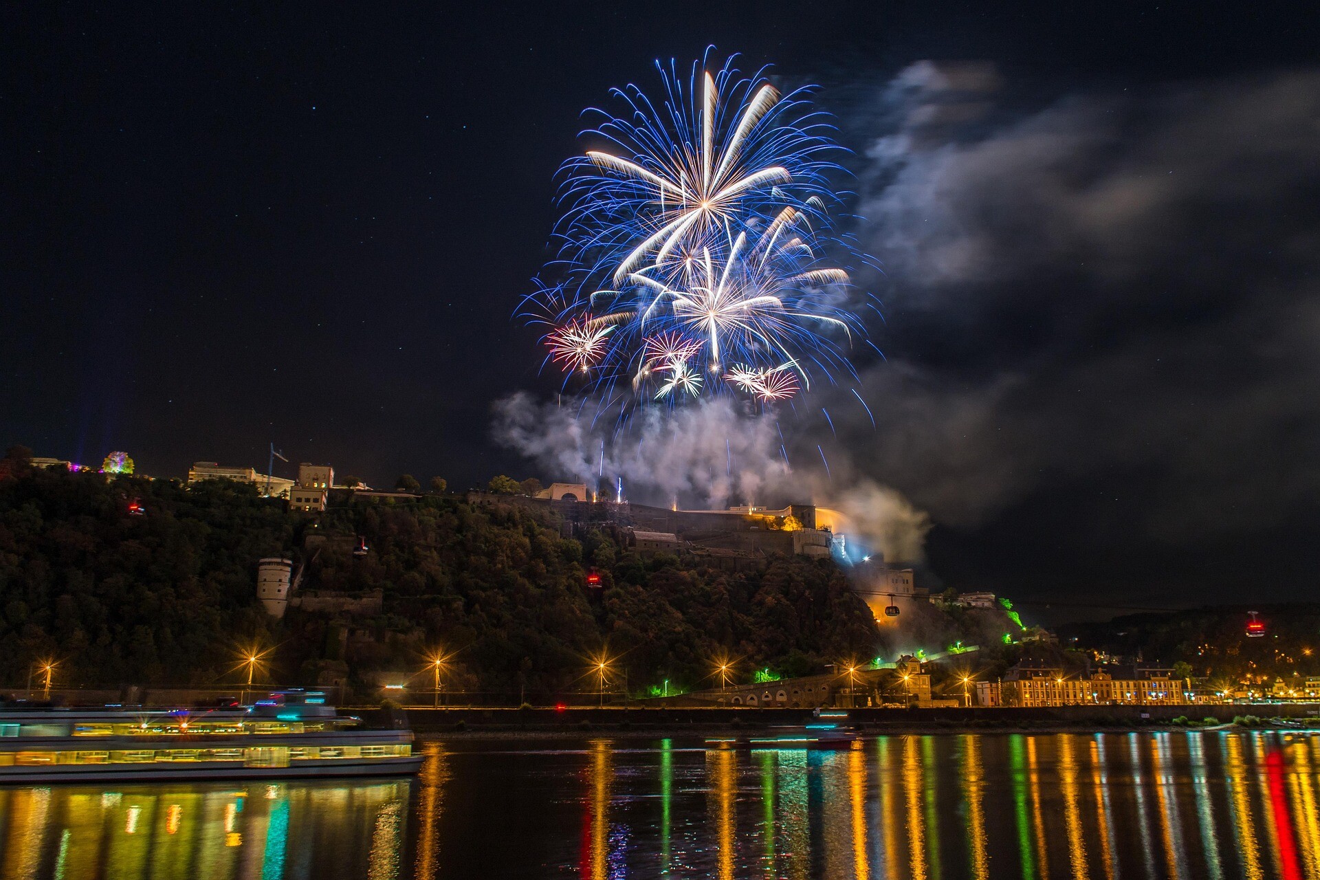 Rhein in Flammen in Koblenz | MS Lady Diletta - Deutschland