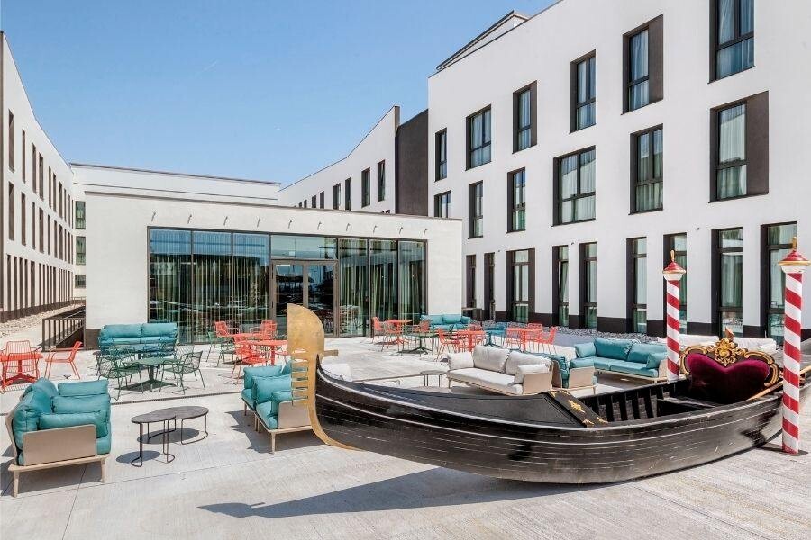 Hampton_By_Hilton_Venice_Isola_Nuova_Terrasse_web.jpg